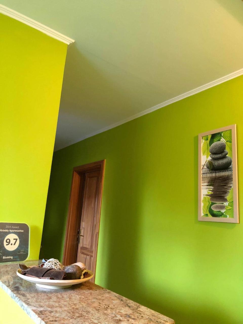 Kristaly Apartmanhaz Sárvár Eksteriør bilde